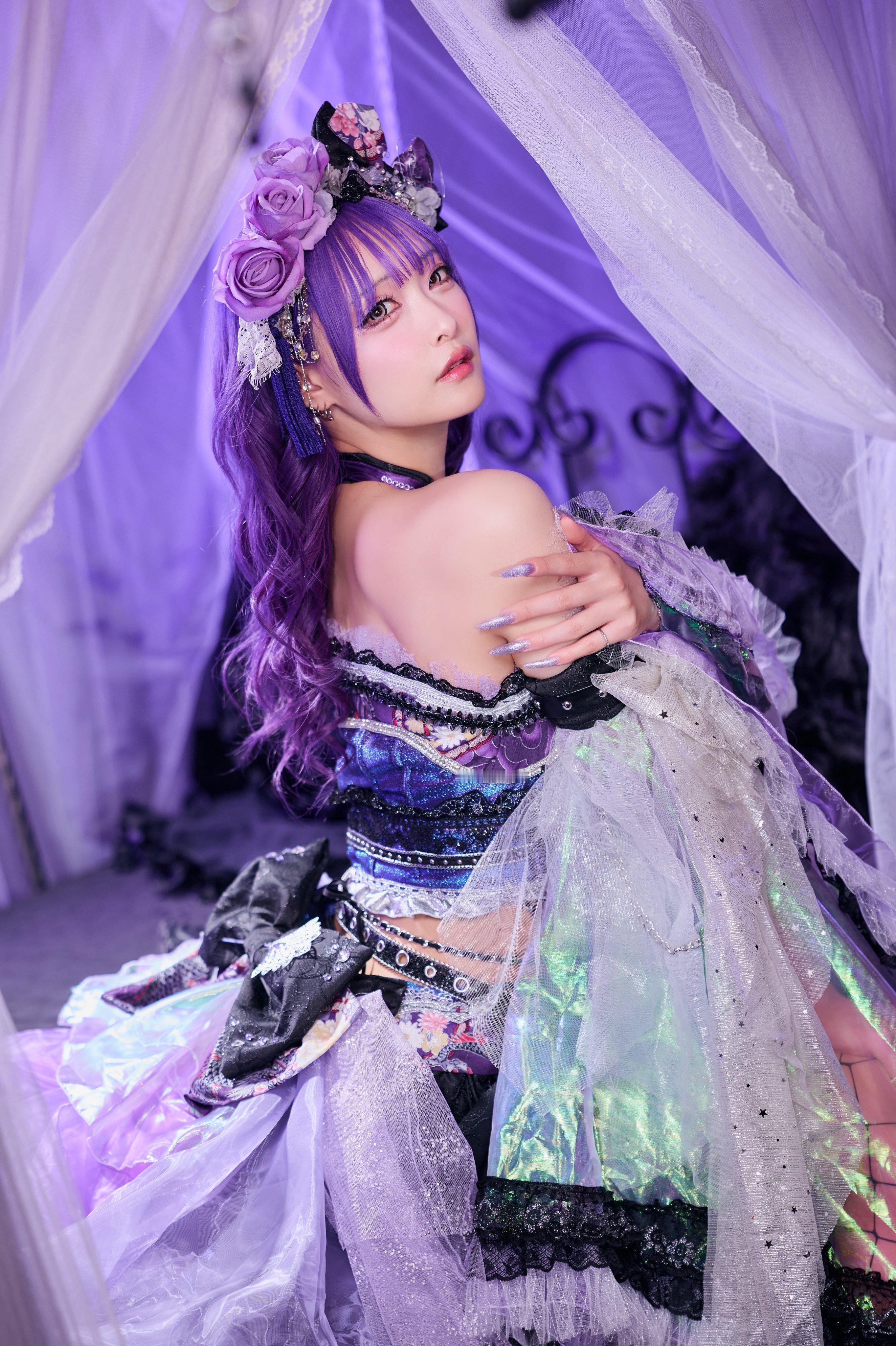 今天是NANIMONO成员紫苑りんか的生日🎂前律师事务所的职业辣妹RinkSa