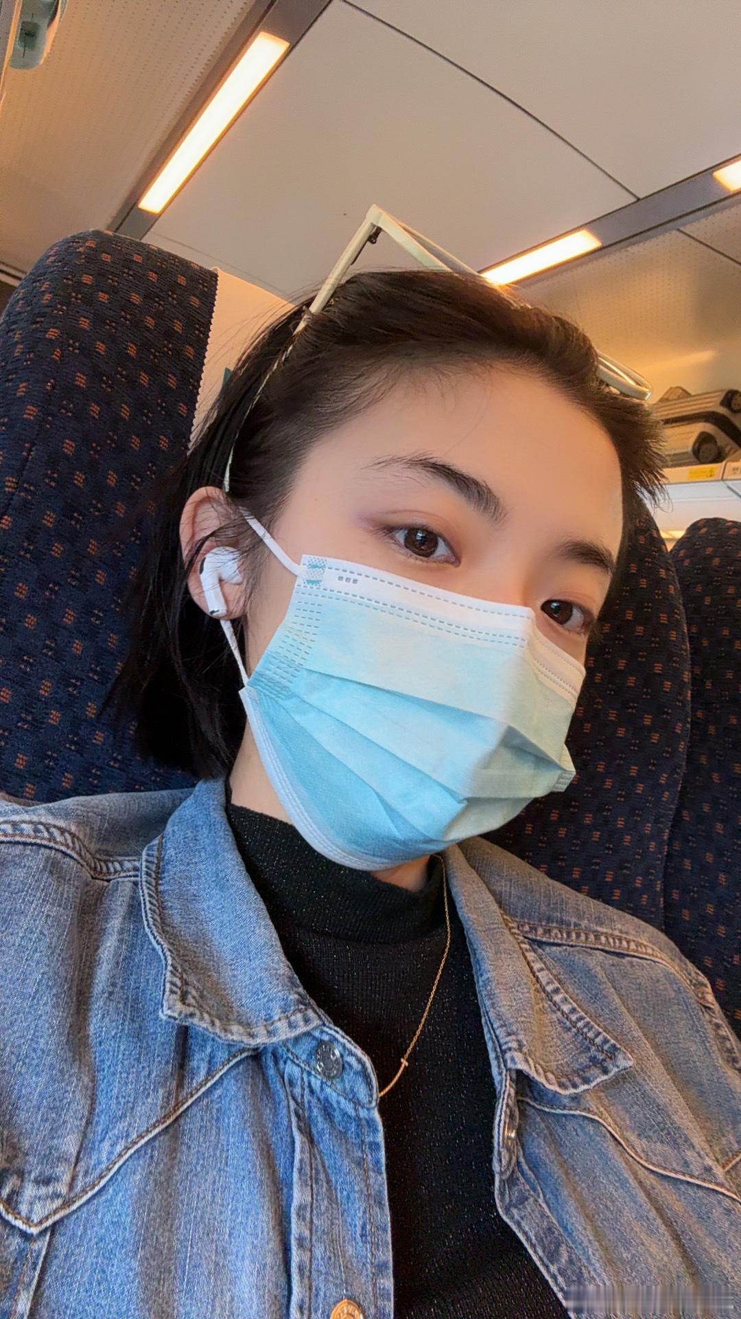 今天去柳州～ 终于可以尝尝正宗螺狮粉了[嘻嘻][嘻嘻]宝子们猜猜拍什么车[么么哒