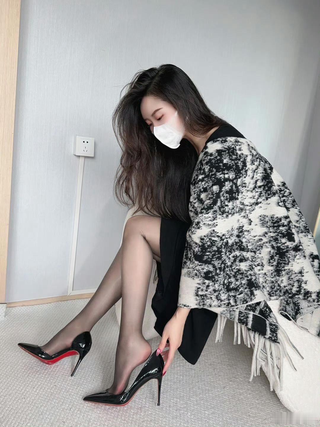 见过花开的人 便会懂得风的温柔 