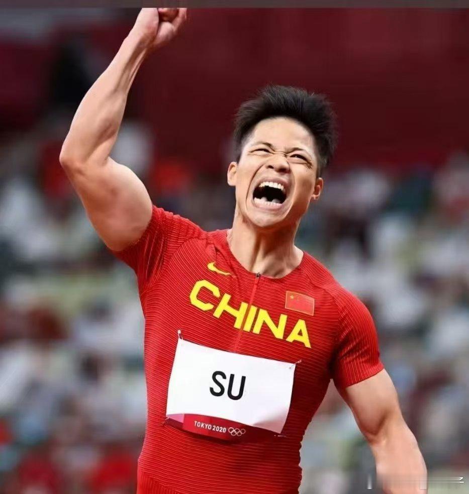 苏炳添官宣代言小米汽车     没想到小米找的代言居然是苏神！别人家代言人，精美