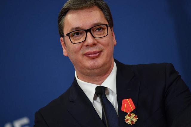 欧盟施压不许中塞合作
塞尔维亚偏要访华求支持
武契奇访华前，欧盟突然划红线不准中