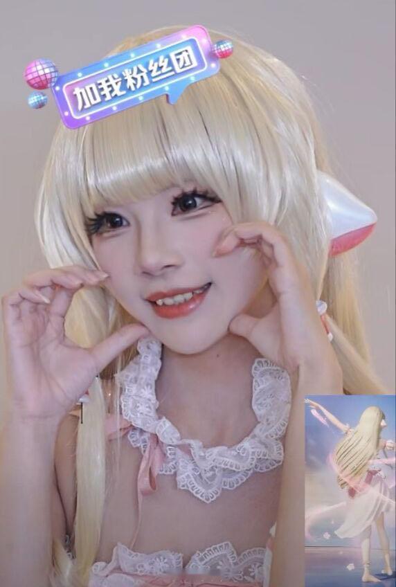 宝宝们咱们也是直播上了！！一起玩得很开心，完全没有破防#河野華[超话]# ​​​