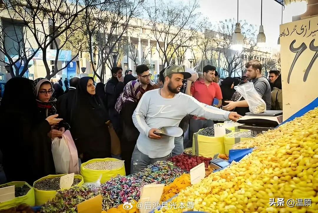70年代初，以色列主动撺掇巴列维伊朗搞核武器，还签《鲜花工程》一起造导弹。
两伊