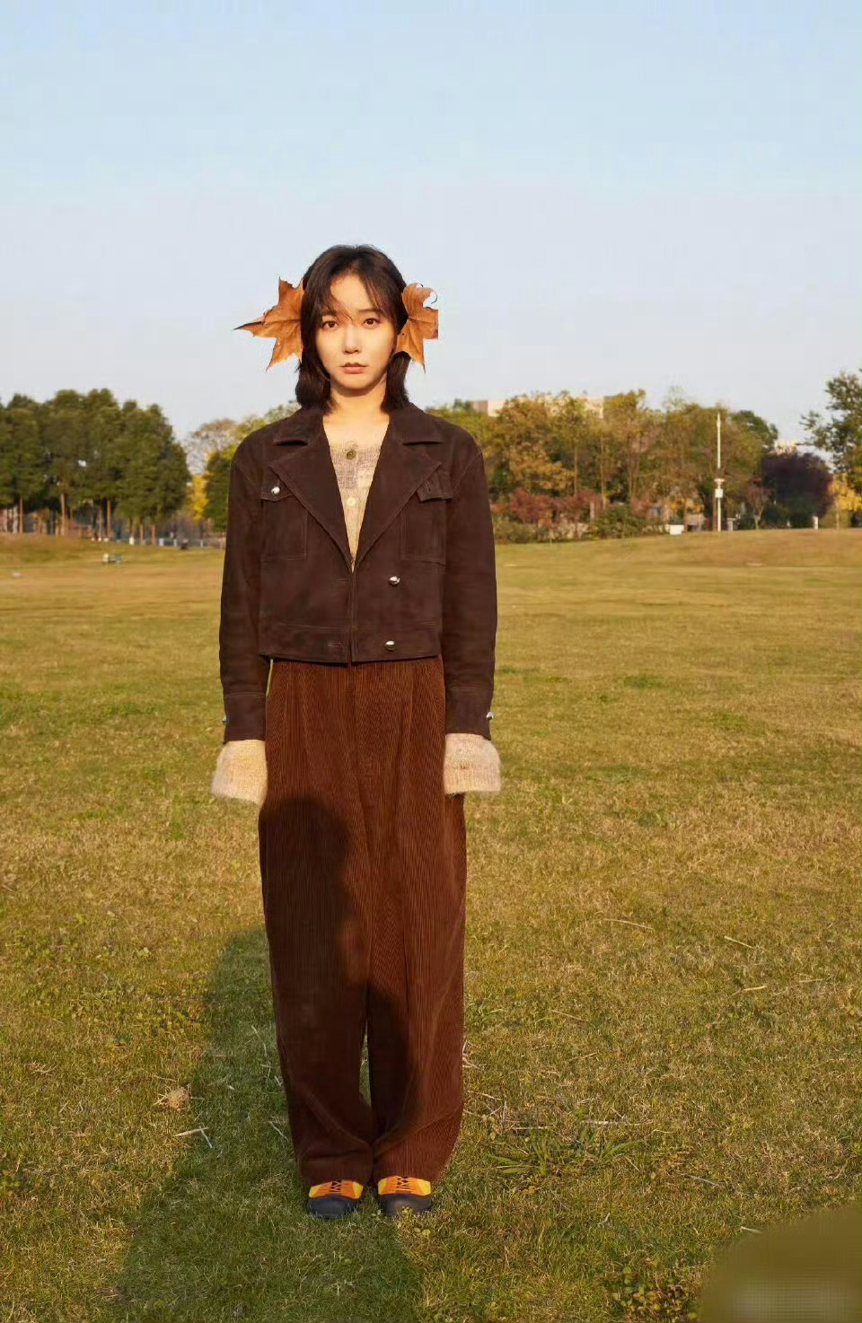 王珞丹内娱超绝的松弛感 还真挺佩服王珞丹能够在内娱保持这样的松弛感，当大家都还处