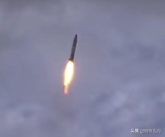 以色列《新消息报》（希伯来语媒体）引用基里亚特什莫纳一名定居者的话：

"我们回