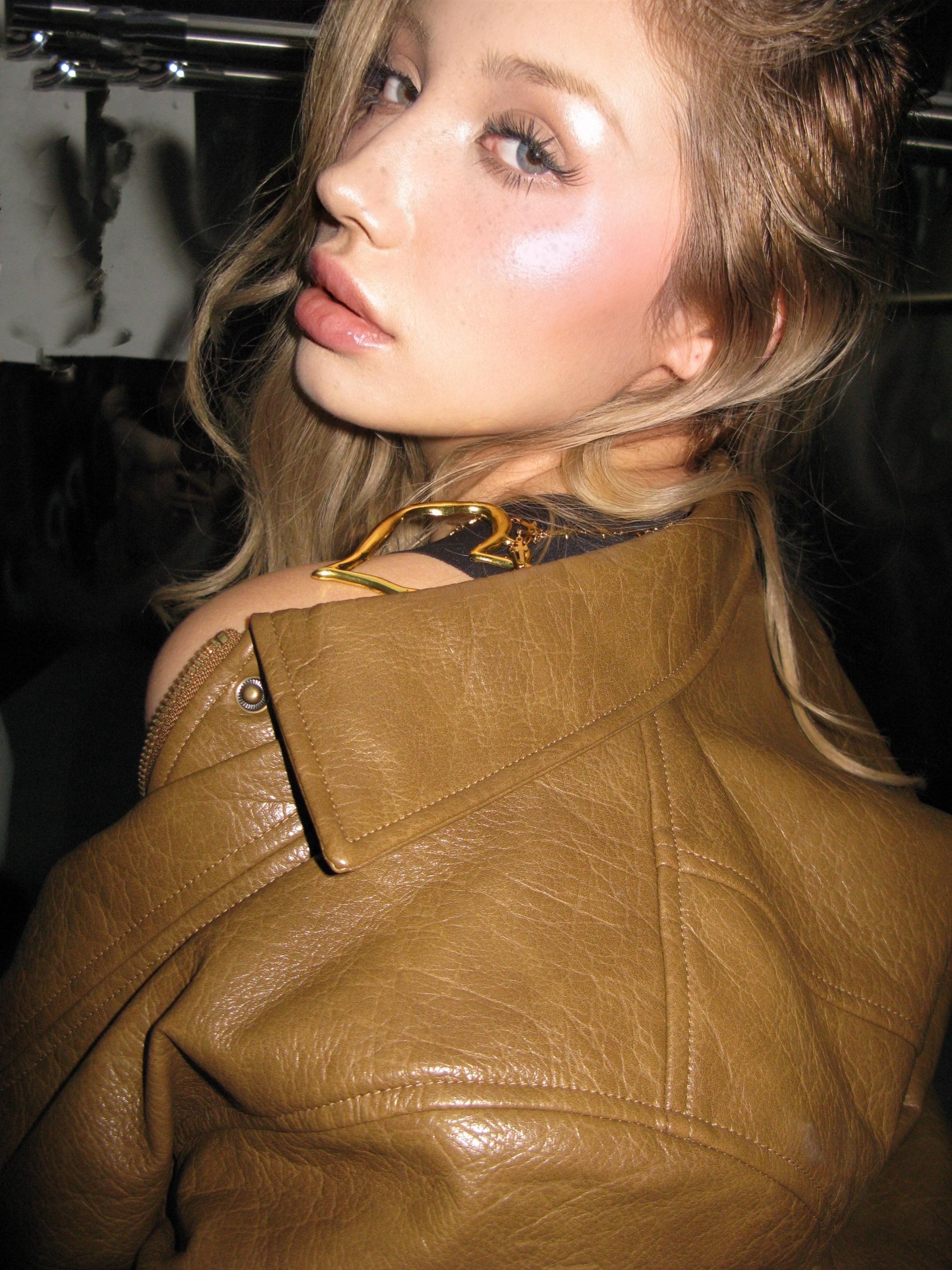 感觉你是那种报复我时，还会爱上我的蠢货