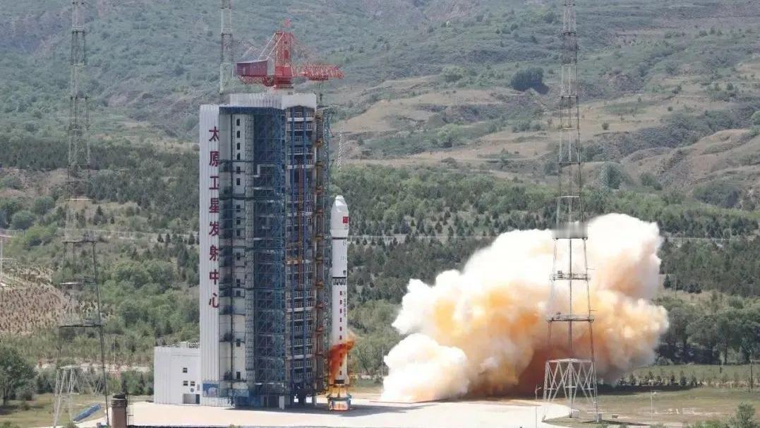 共参考11篇资料
2023年6月15日13时30分，我国在太原卫星发射中心使用长