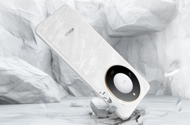 一季度手机销量前十公布，这469元神机上榜，你们评