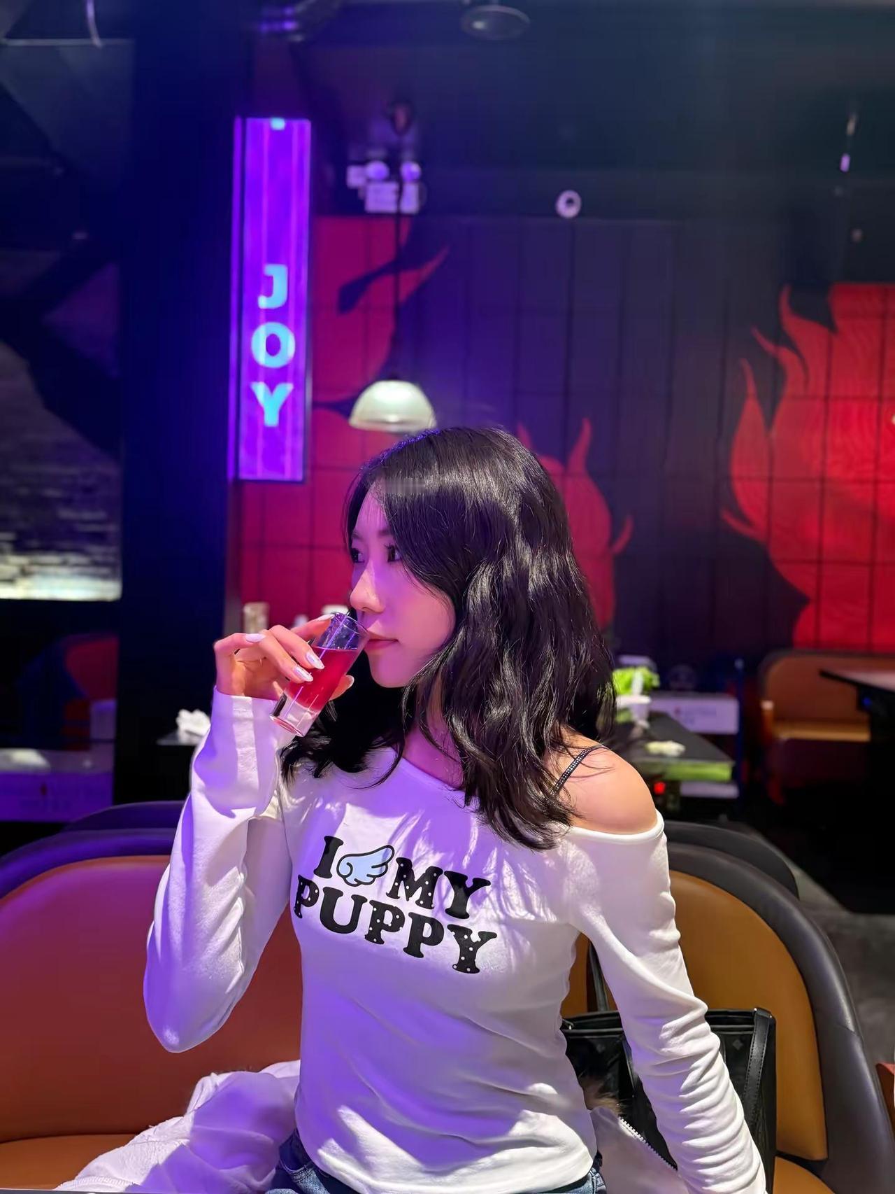 26年第一目标谈个帅哥