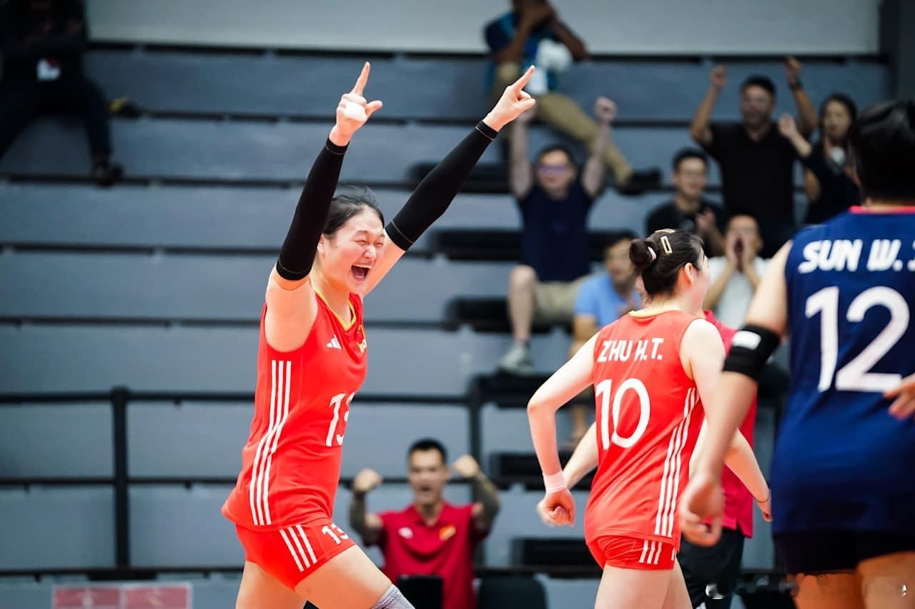 🔴 U21女排世锦赛5-8名交叉赛，中国队3-1击败阿根廷队进入5/6名排位赛