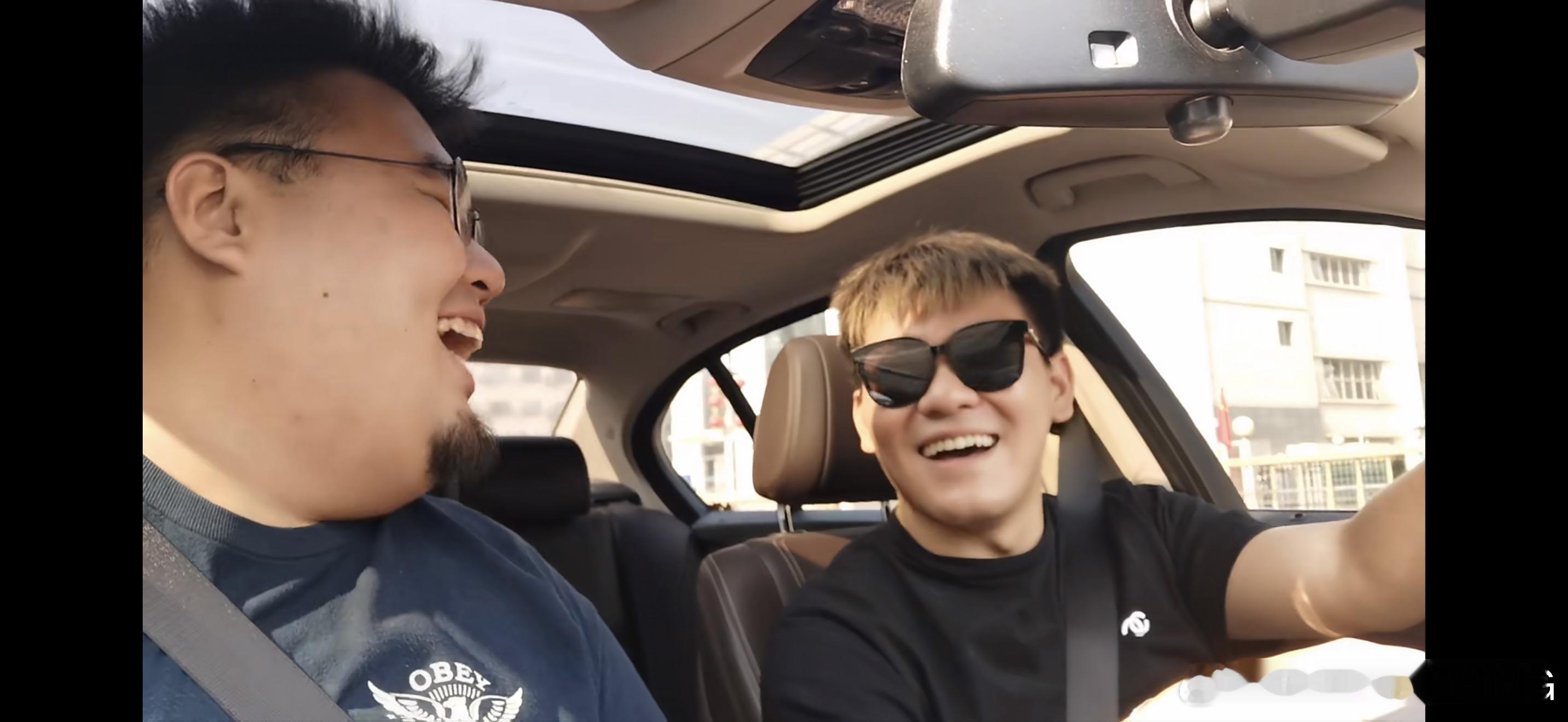 今天冬至，也是我三十岁生日。一睁眼人生就变成3字头了。青春一去不复返啊，唉 