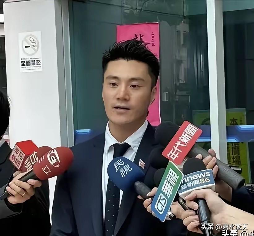 毒油事件风波在岛内持续发酵，食品安全问题成为当前最为热议的焦点话题之一，国民党青