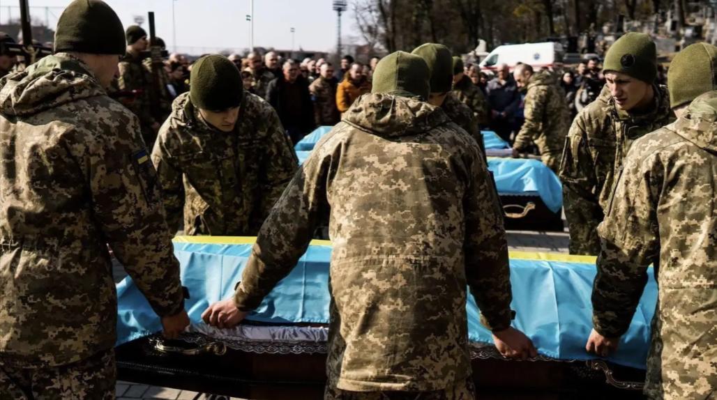 很多人并没有意识到，泽连斯基其实没有说谎，俄乌打了四年，乌军确实只有5.5万人阵