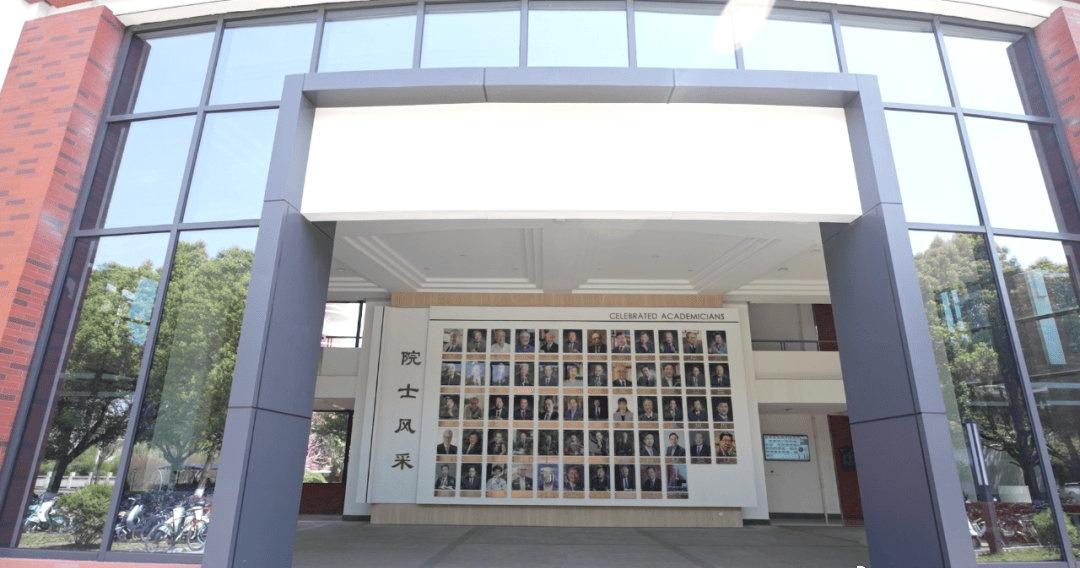 院士增选结果公布后，上海交大“院士墙”不够用了？正优化升级------日前，上海