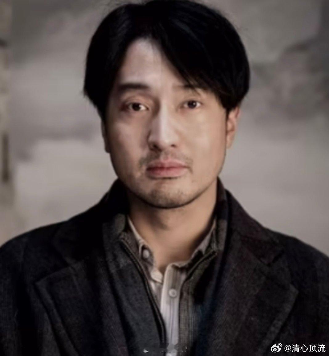 这部电影是从30万到1这部电影不仅仅是影像的呈现，更是一种历史的传承与警示。它让