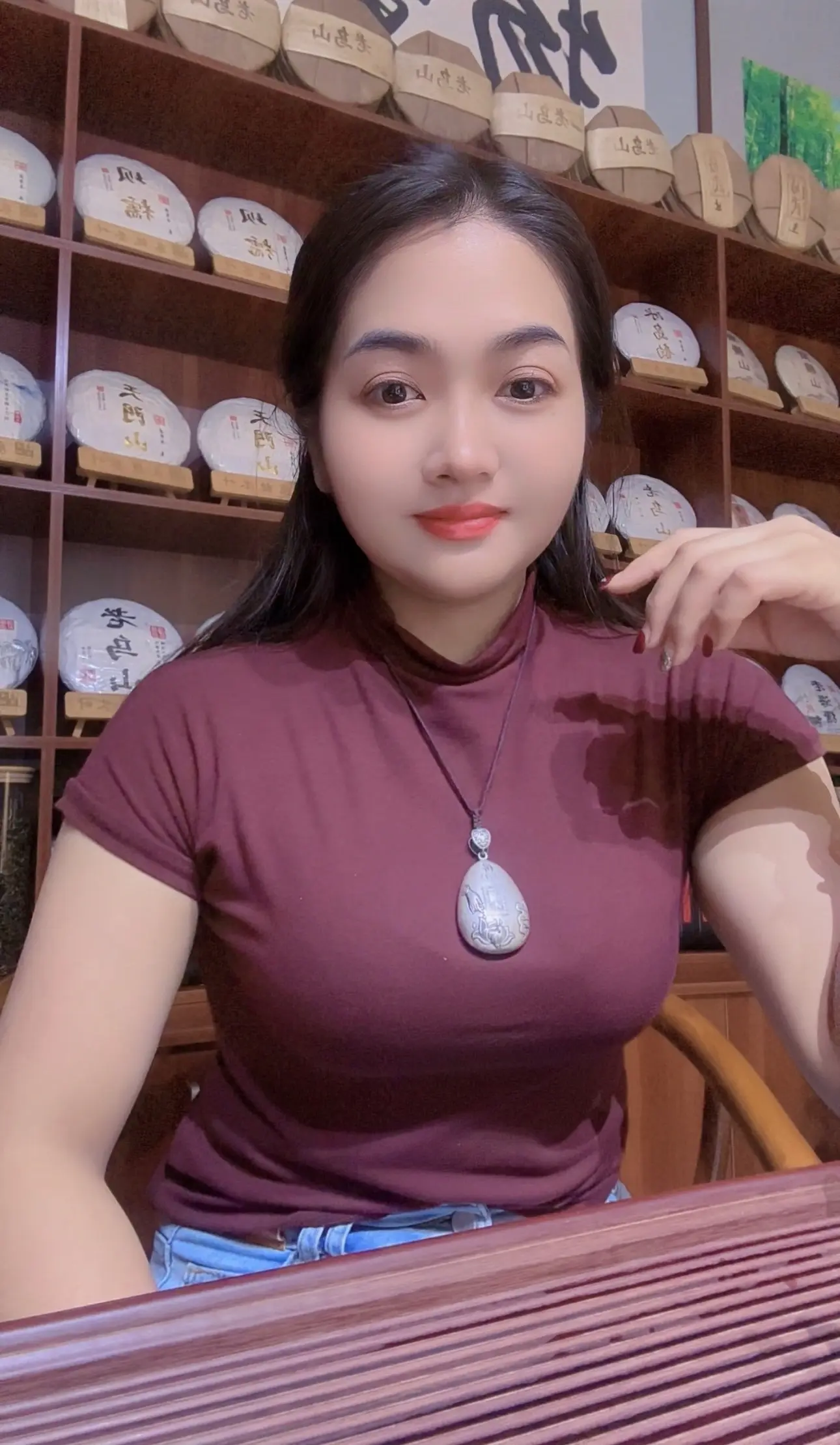 生命是一场只来不去的旅行，没有可以回去的路，所以留心和感谢每一道风景...