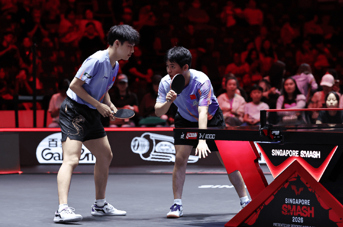 林诗栋/黄友政第一局6-11失利，大比分0-1落后