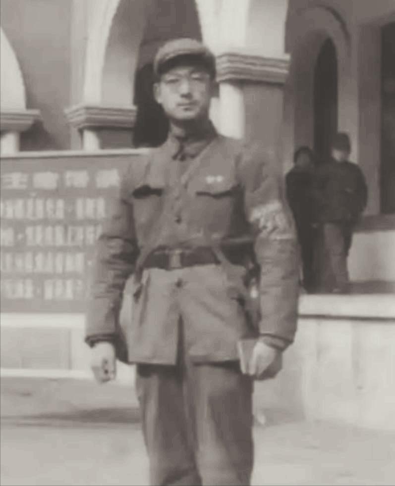 在1983年严打中，罪大恶极的陈东平被依法严惩。陈东平早年在哈军工因违纪被开除，