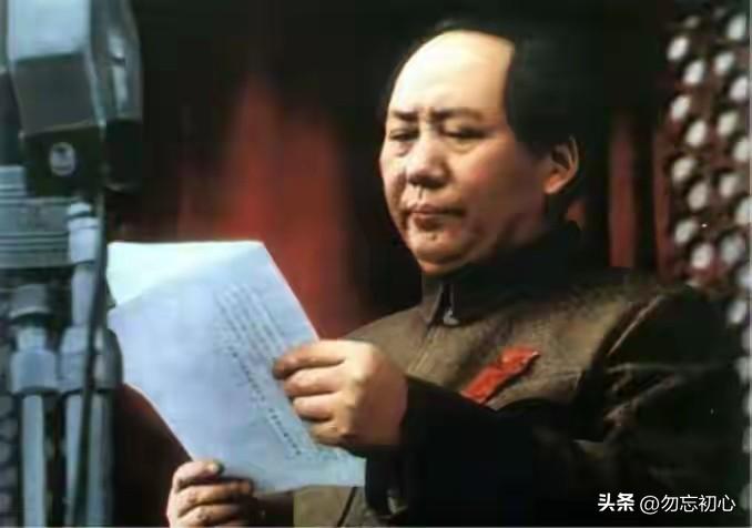 解放新疆，才是毛主席最顶级的战略手笔！三步妙棋，堪称千古绝唱
 
解放新疆，才是