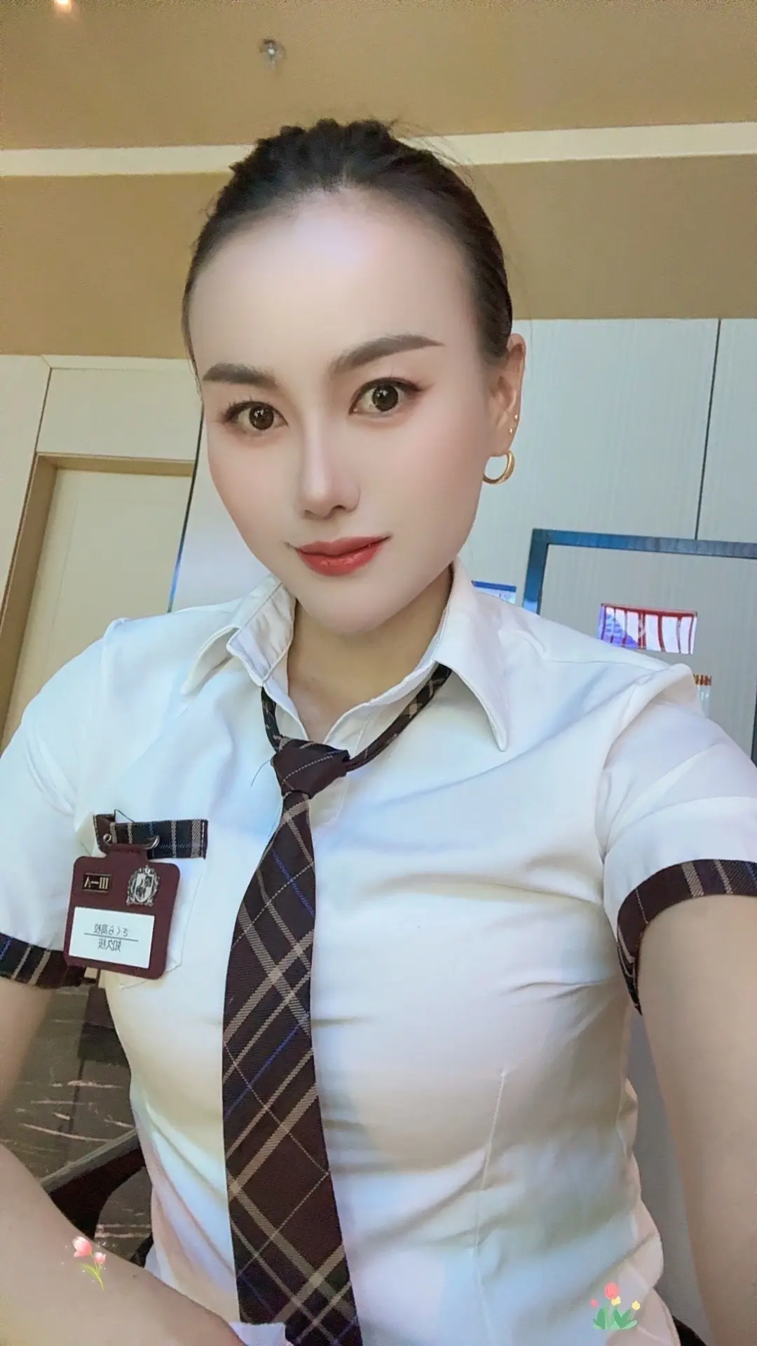 岁月从不惊慌，生活自当从容。