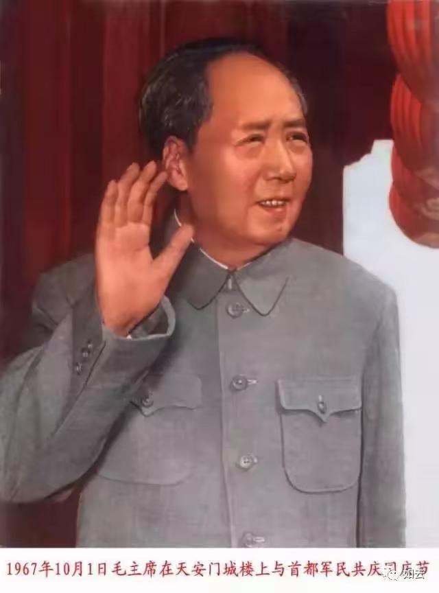 打破神权枷锁的东方哲思：毛主席为何让中外智者叹服？
 
谁能凭一己之力，挣脱中国