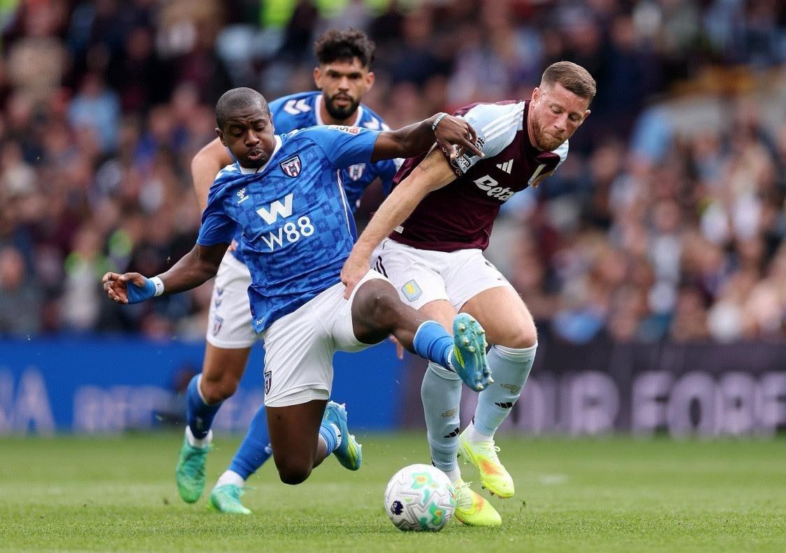 这就是足球！你怎能不爱？阿斯顿维拉4-3绝杀桑德兰，比赛过程跌宕起伏，球迷的心情