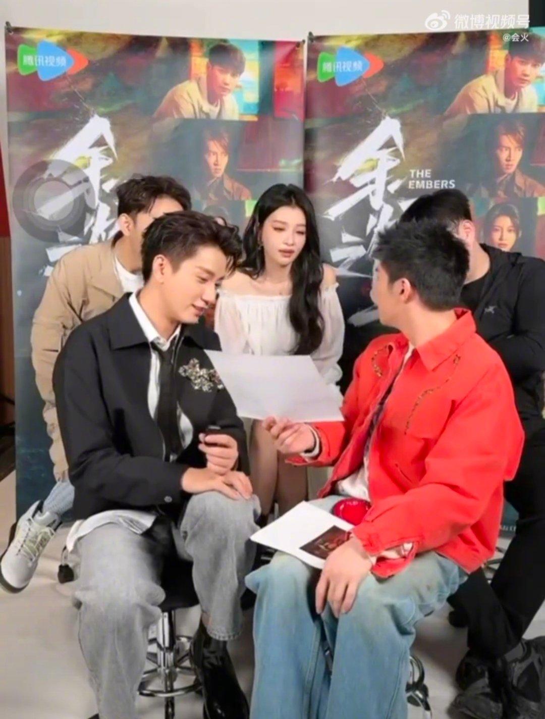 余烬之上天才探事人见面会   余烬之上 游戏环节总是能够激发我们的无限潜能！这次