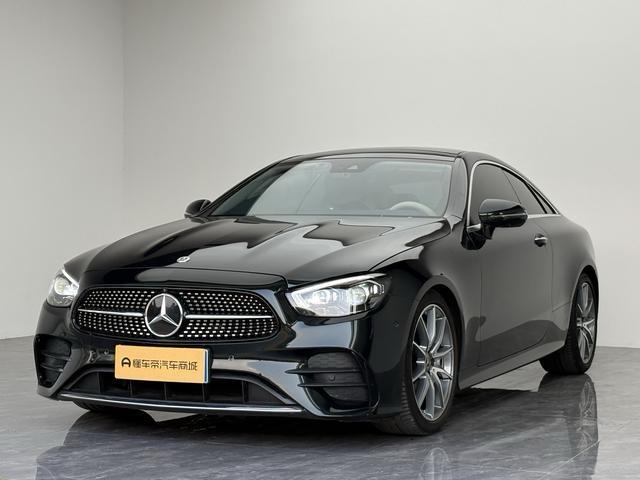 同价位新车低配和二手高配的选择，本质是在“全新属性”和“配置体验”之间做权衡，没