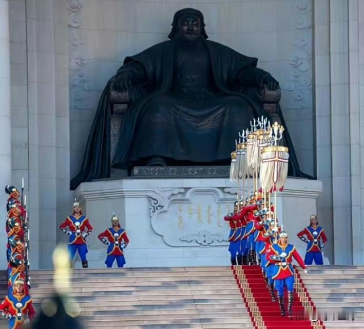 印度宣布，印度将向蒙古国提供17亿美元贷款，帮助该国建立首座炼油厂，预计2028