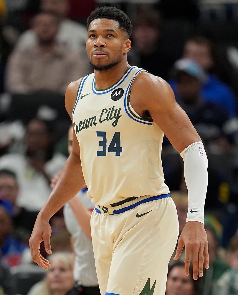 篮网预计加入字母哥争夺战 媒体称篮网拥有10个可交易的首轮签再加上小波特 