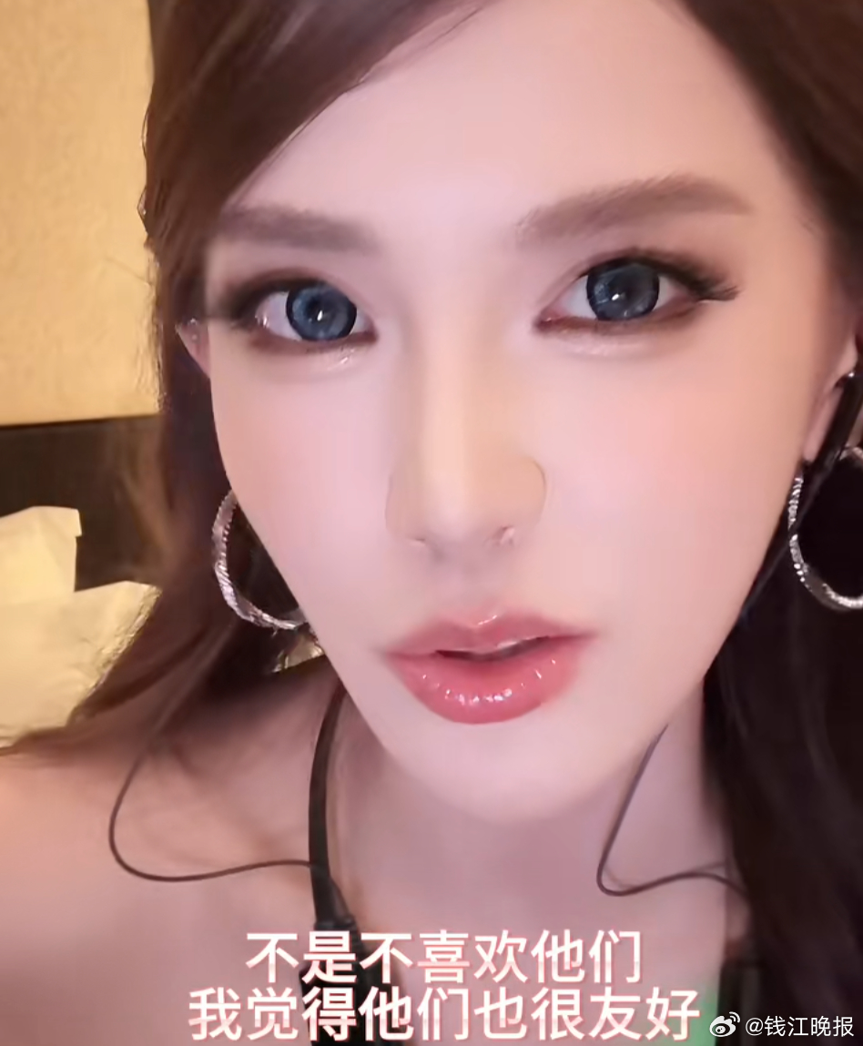 【#迅猛龙说除学习外不想额外社交#】8月3日，复旦MBA“聚劲2025”班级见面