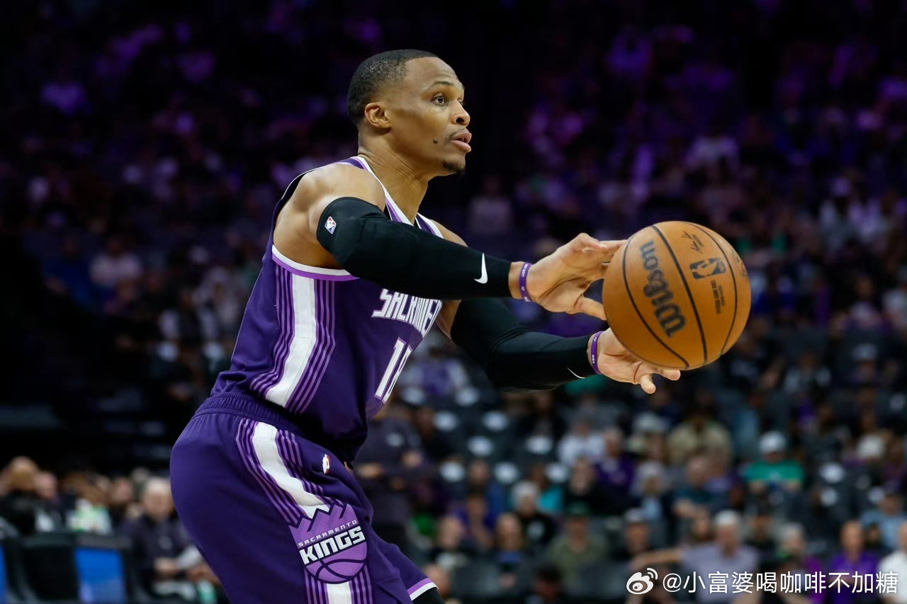 韦德回应威少退役威少正式宣布结束18载NBA生涯后，名宿韦德在个人播客节目深情发