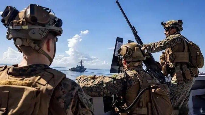 凤凰新闻【行动已升级，又一艘涉委油轮被扣押，赶在特朗普开战前，中国介入】&laq