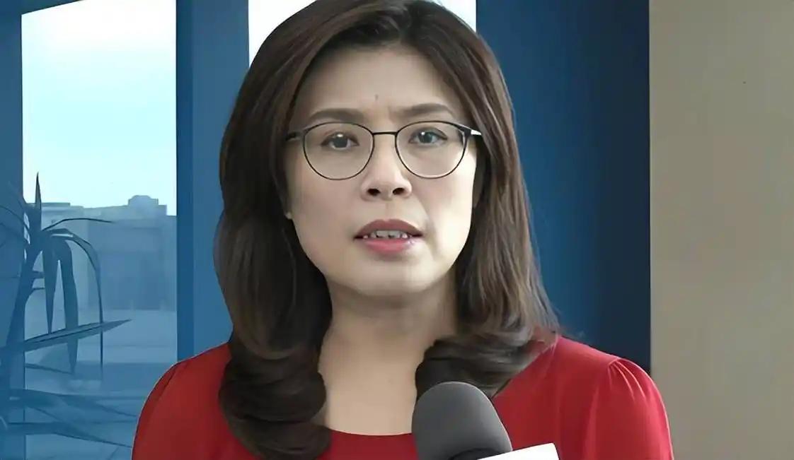 就在刚刚，国民党主席郑丽文发布声明，
3月15日上午，台湾省国民党主席郑丽文专程