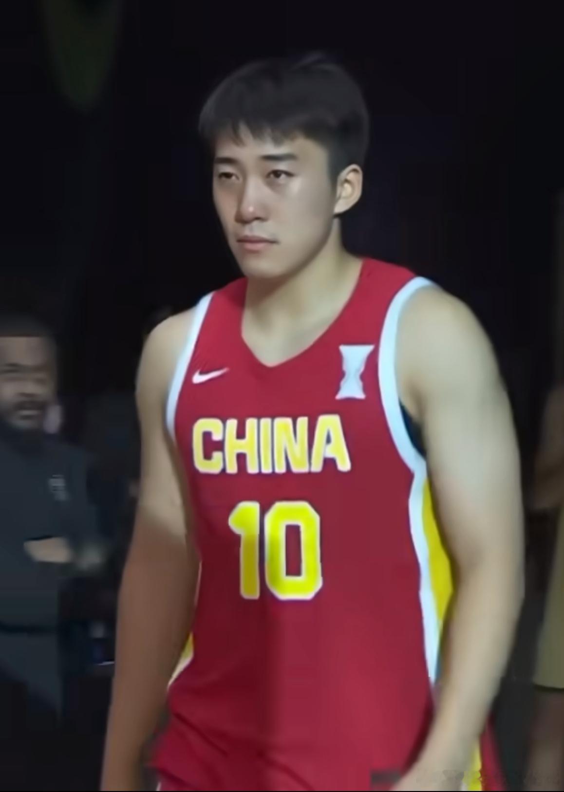 王俊杰赛后发文小伙子确实不错，敢打，也很性情，继续加油吧👏中国篮球的未来 ​​