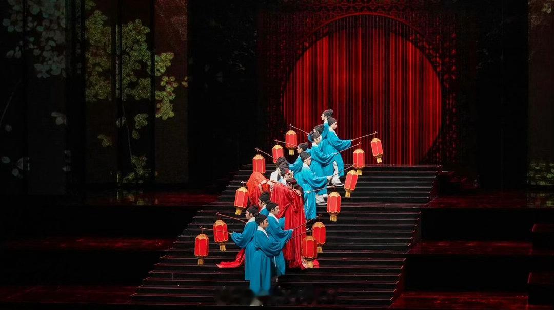 有个🍉保真，那就是火爆全网一票难求的陈丽君领衔主演原创越剧《我的大观园》即将开