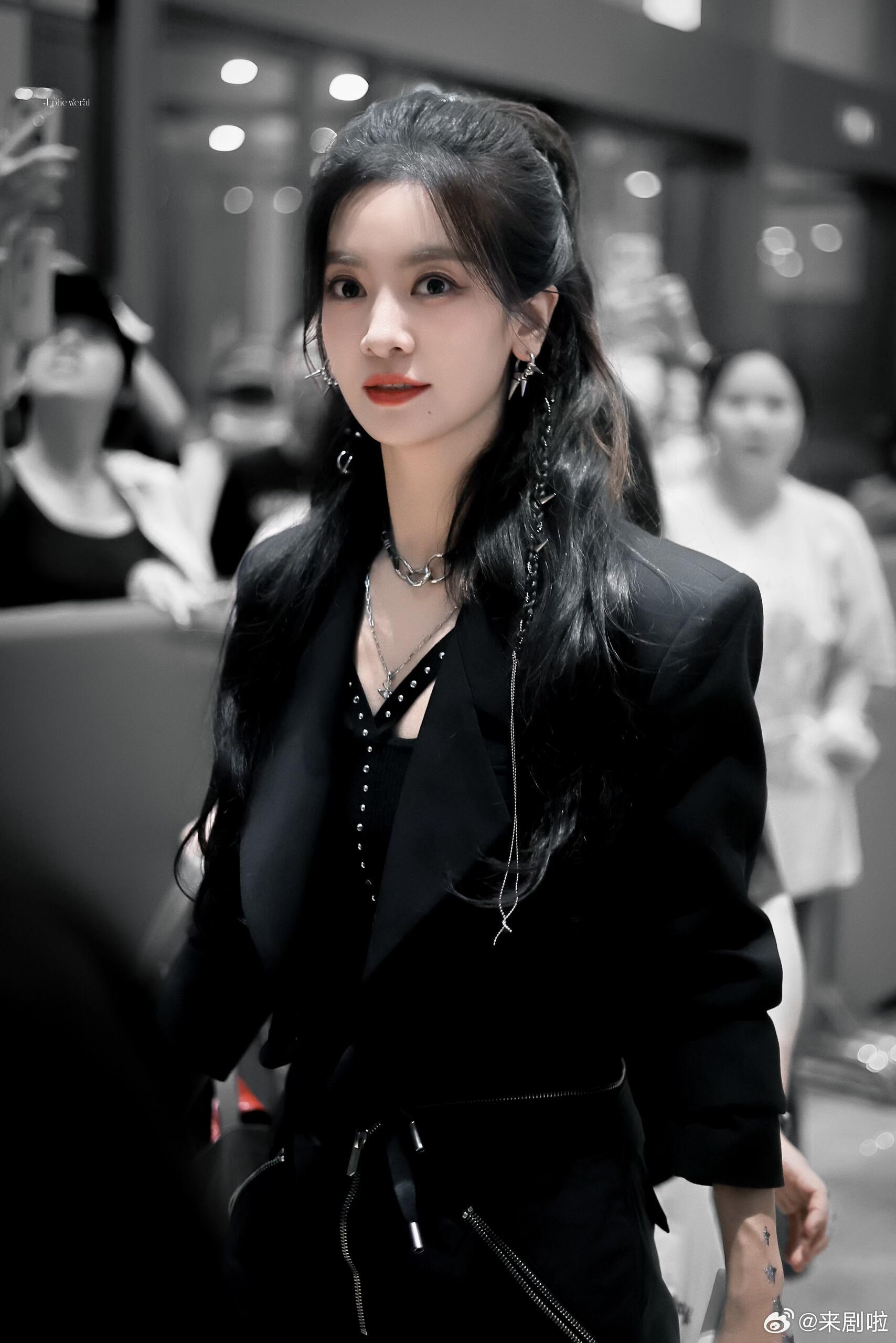 李晟高音太顶了谁还没看浪姐总决赛师姐秀！李晟厚嗓自带滤镜，高低音无缝切换零断层，