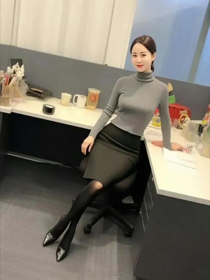 中年女性该如何穿才优雅气质?