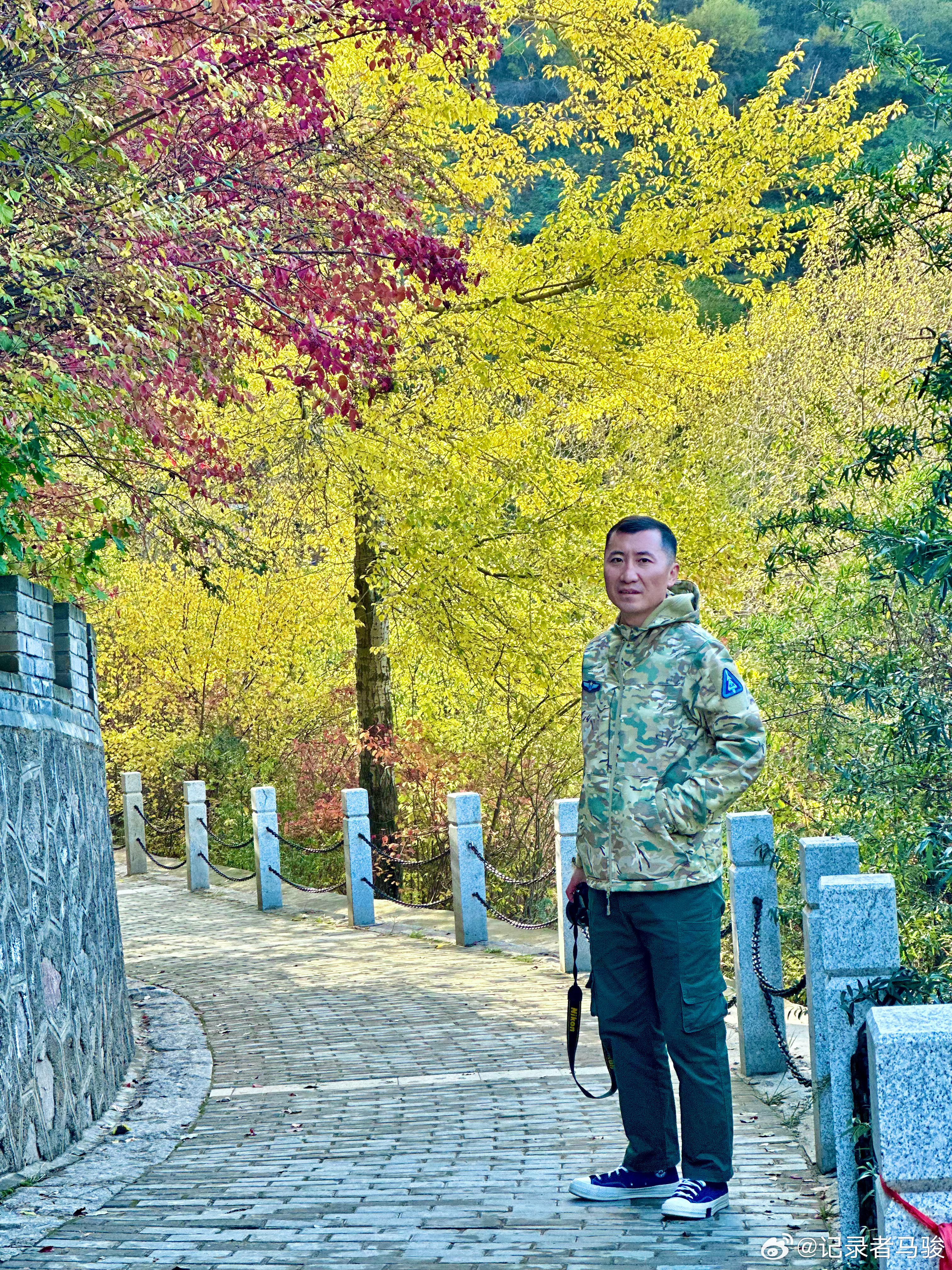 人活一世，草木一秋。温柔无因果，付出即圆满。好梦~~~ ​​​