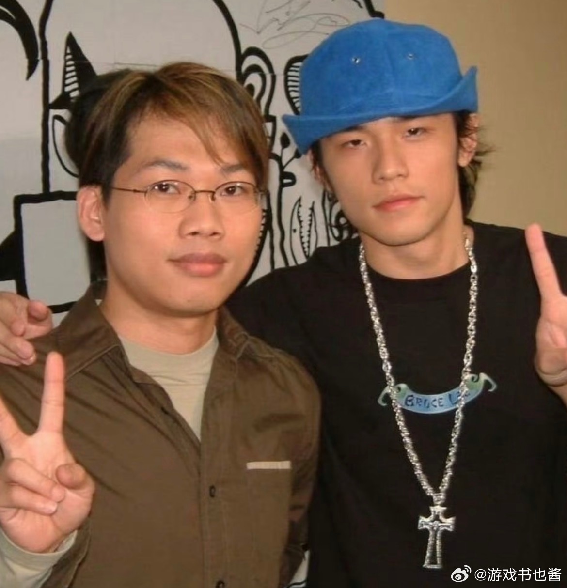 曝方文山选妃怎么感觉最近一直追着杰伦和他身边的人下黑水？这是想让他的大众影响力降