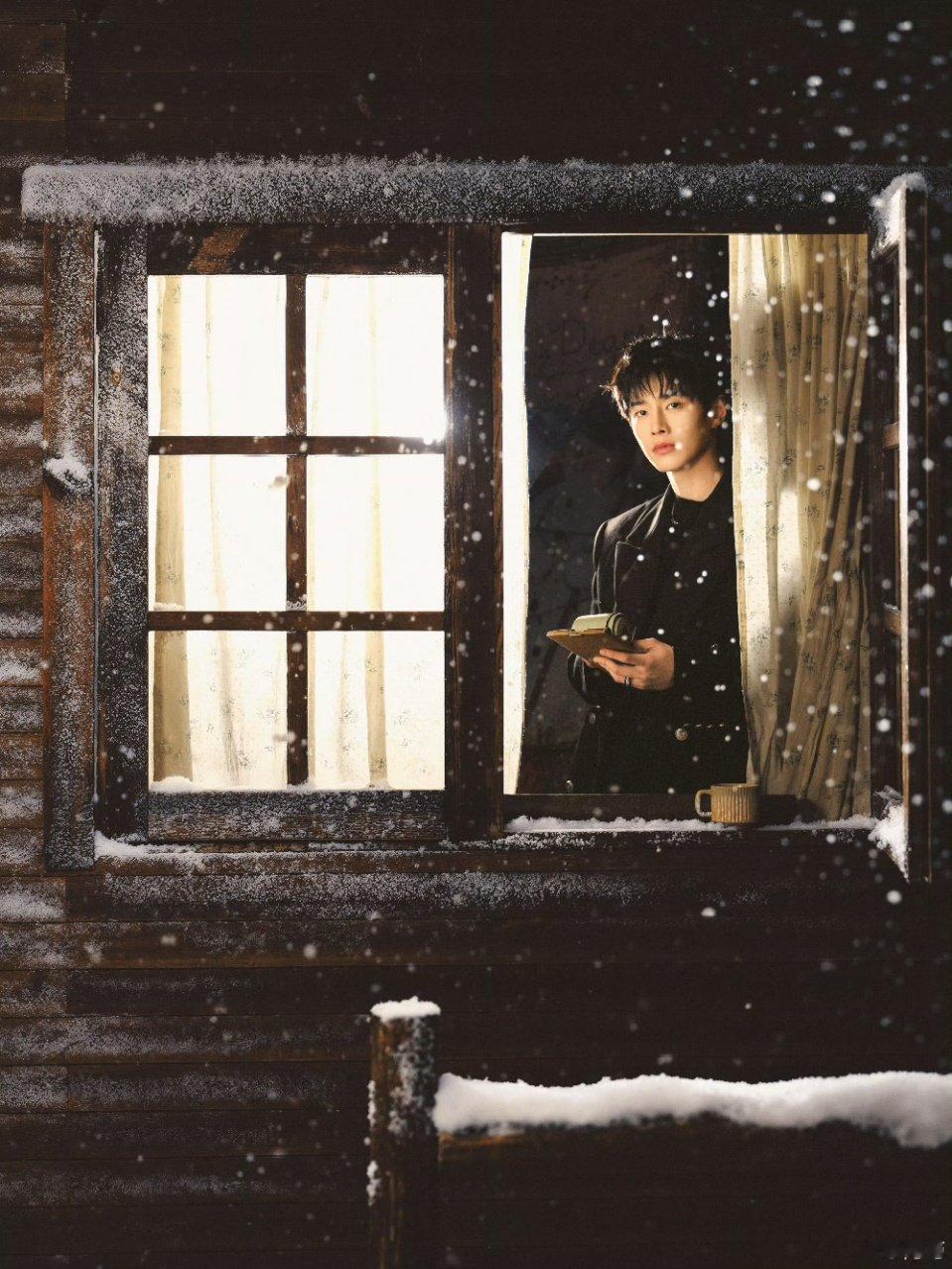 何与初雪时一定要见面虞书欣何与双轨初雪见面 何与初雪时一定要见面 