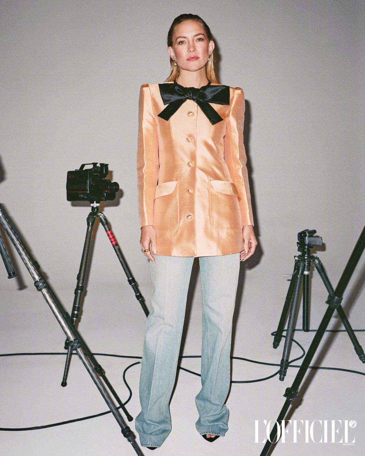 L'OFFICIEL May 2026 时装五月刊封面人物，女演员Kate Hu