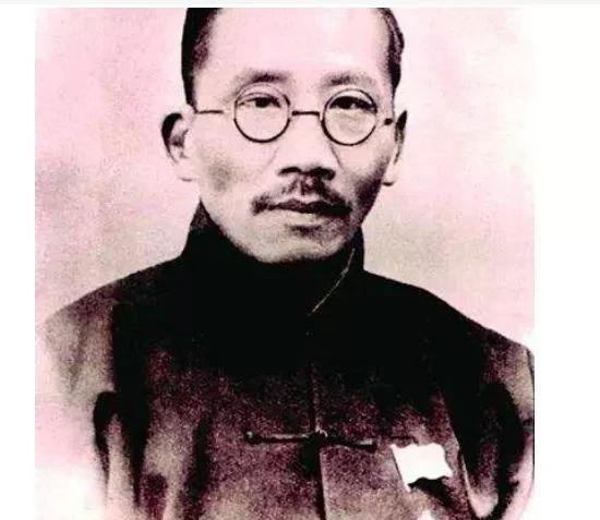 1900年，时年32岁的才子蔡元培中年丧妻。这个年纪，对于一个男人来讲是黄金时代