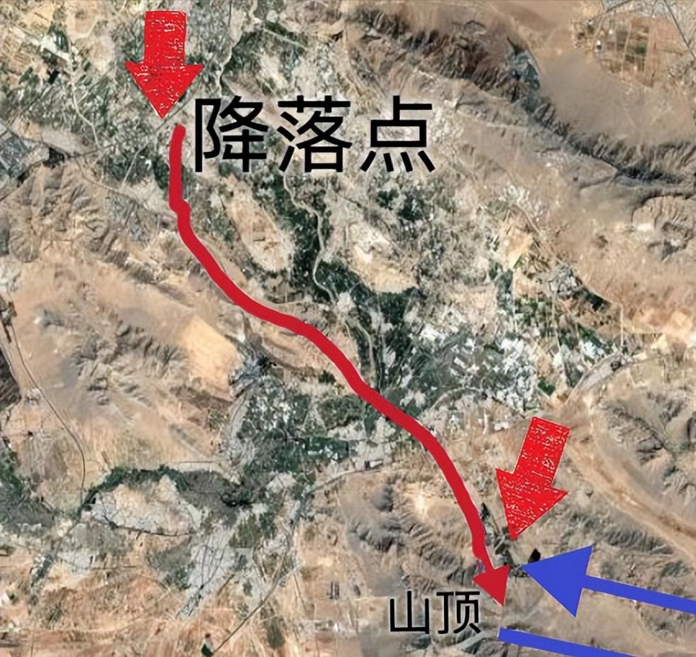 美军飞行员的逃跑路线，看起来不容易，可以拍美国大片了。当地是山区，但也有大片平原