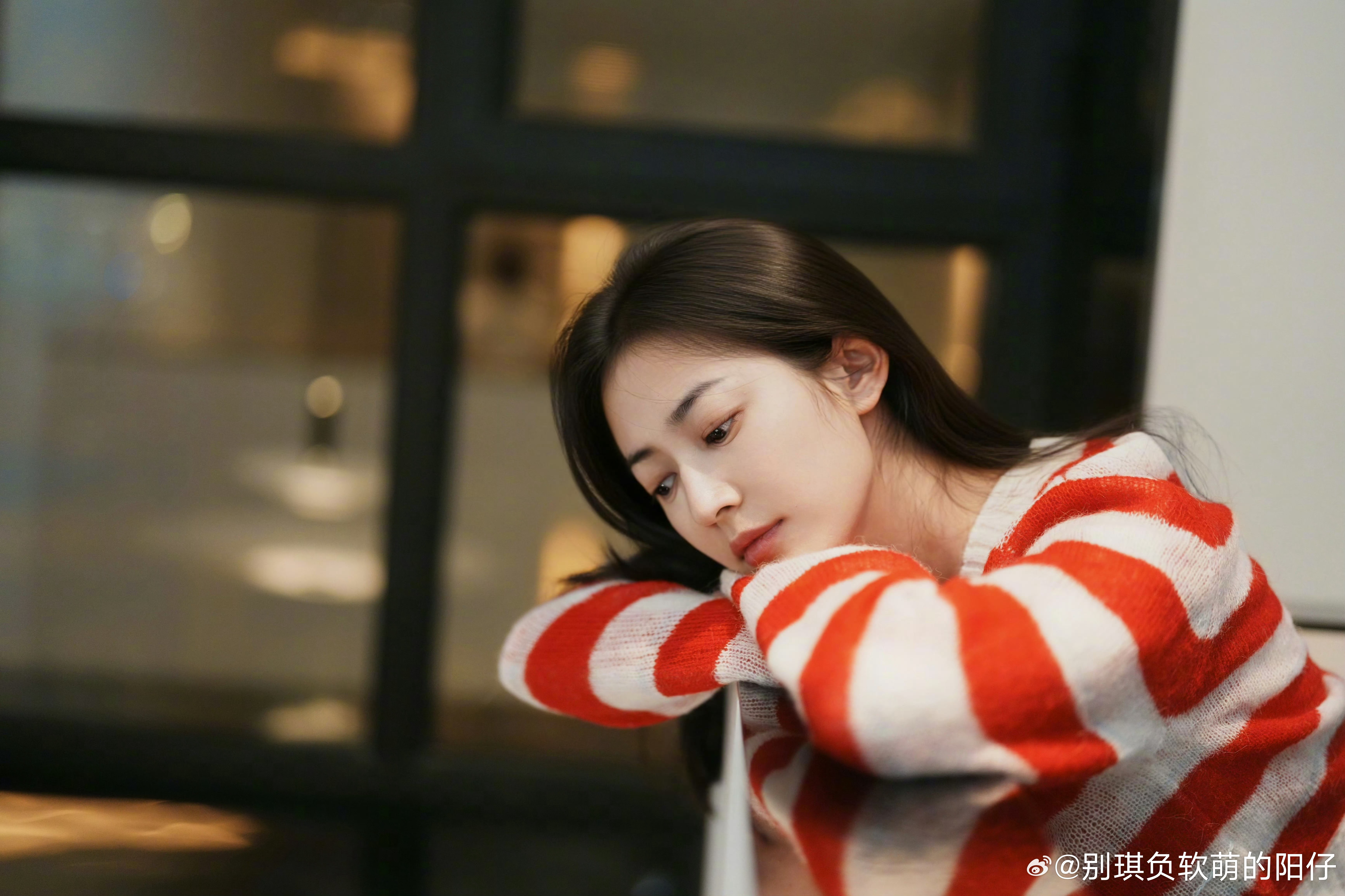 陈钰琪 陈钰琪金吾不禁 陈钰琪李令歌 多亲亲你身边的风，说不定哪天它就吹到我脸上