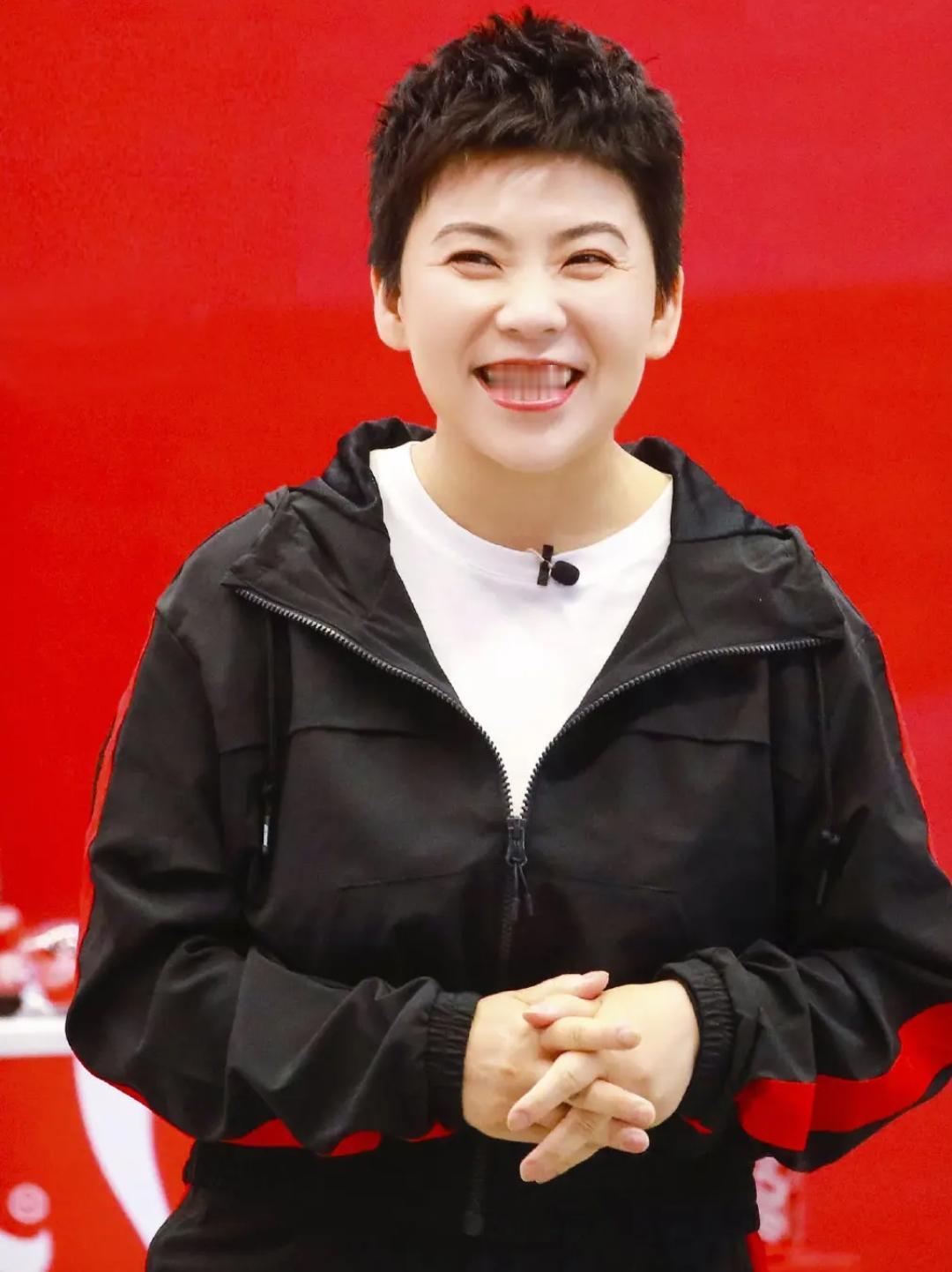 张怡宁没想到，2026刚开始，官媒高调官宣邓亚萍喜讯，终等到这天娱乐 明星