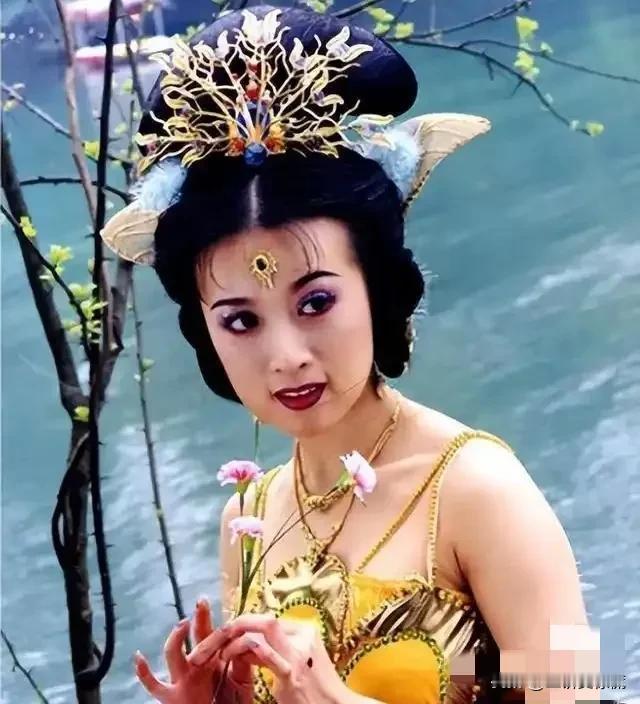 金巧巧给所有女人提了个醒
没事可千万别动不动就去整容

她最近在采访中说，自己2