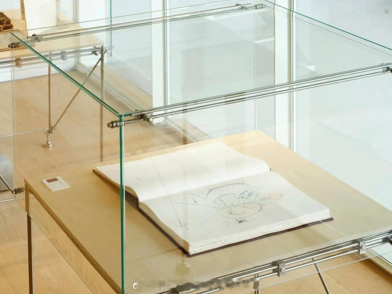 U闲生活 上海当代艺术博物馆等等图书馆7月3日推出免费展览「纸上奇遇」，展期至1