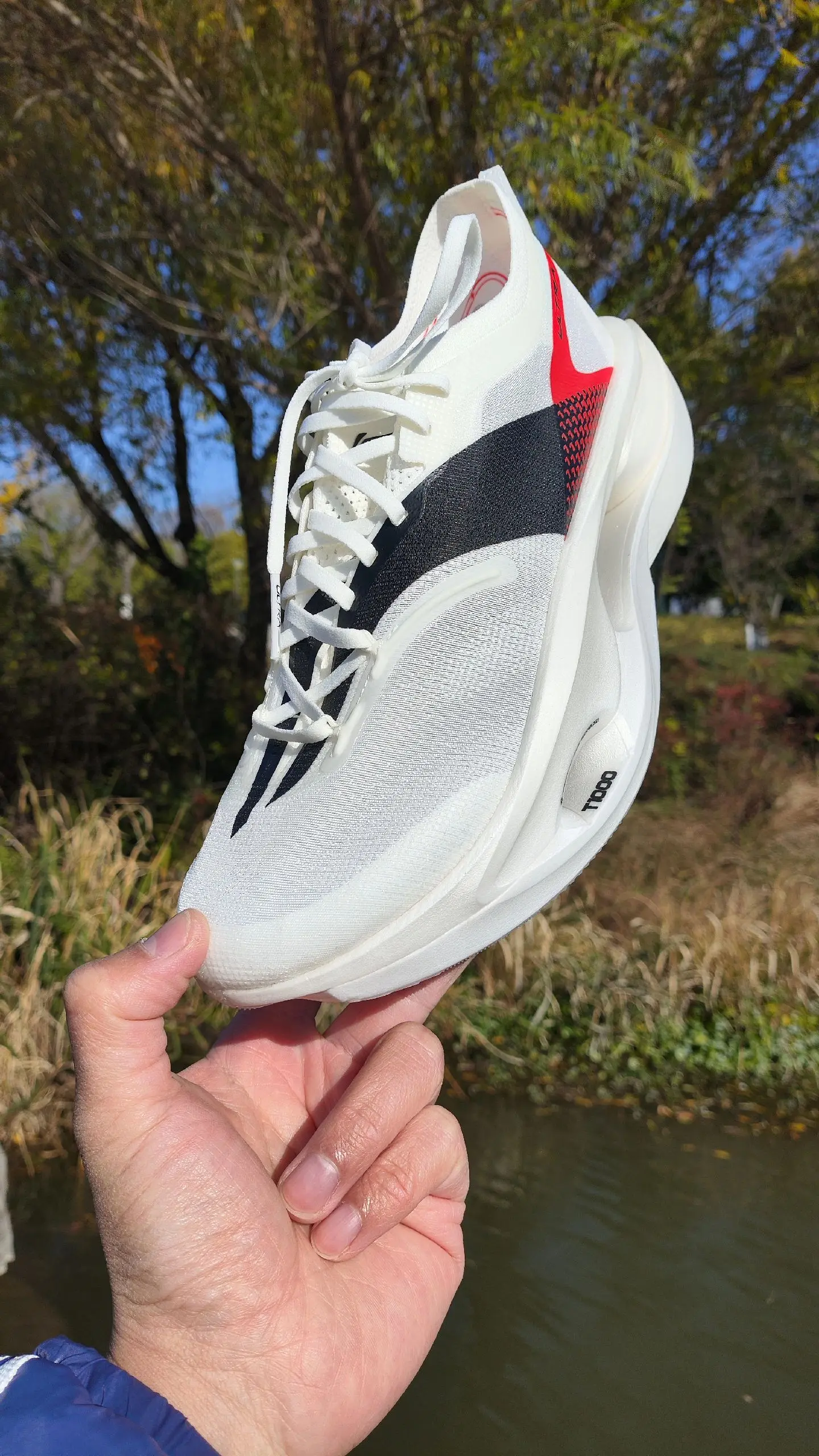 一句话点评一下下【飞电5ultra】