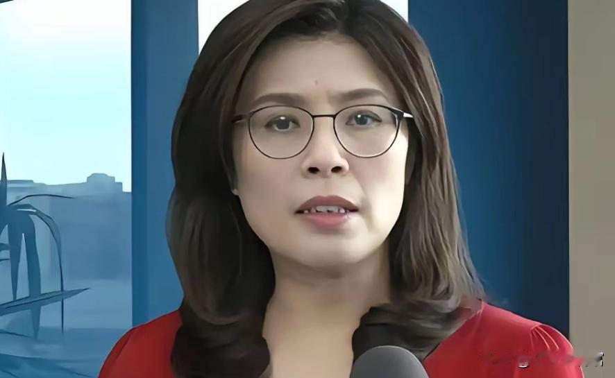 郑丽文前景不妙，台湾岛内已经有人开始算计这位国民党主席。
 
台湾知名媒体人谢寒